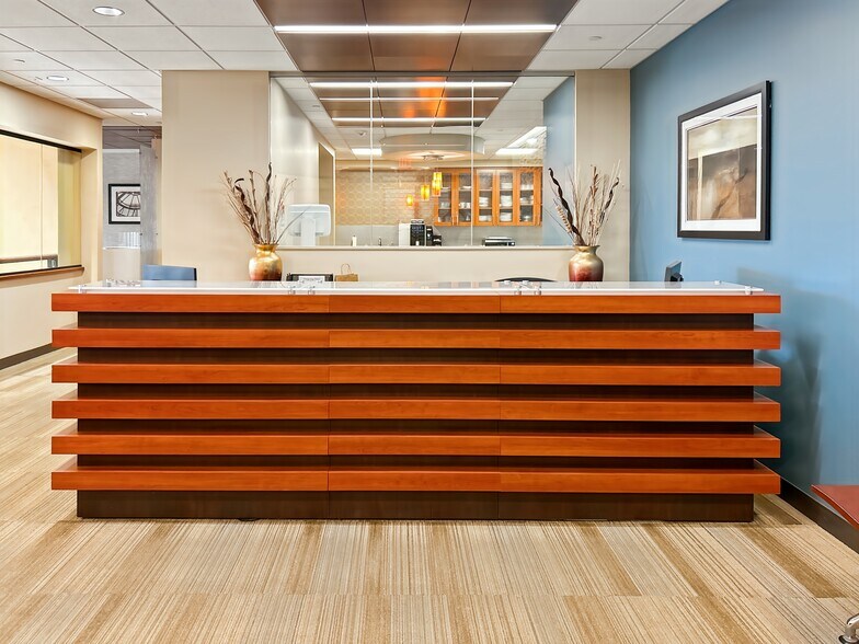 More Photos Of 18756 Stone Oak Pky, San Antonio Coworking Space