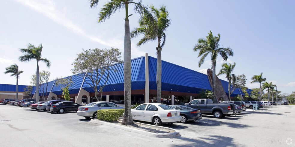 More Photos Of 10190-10300 NW 47th St, Sunrise Light Distribution For Lease