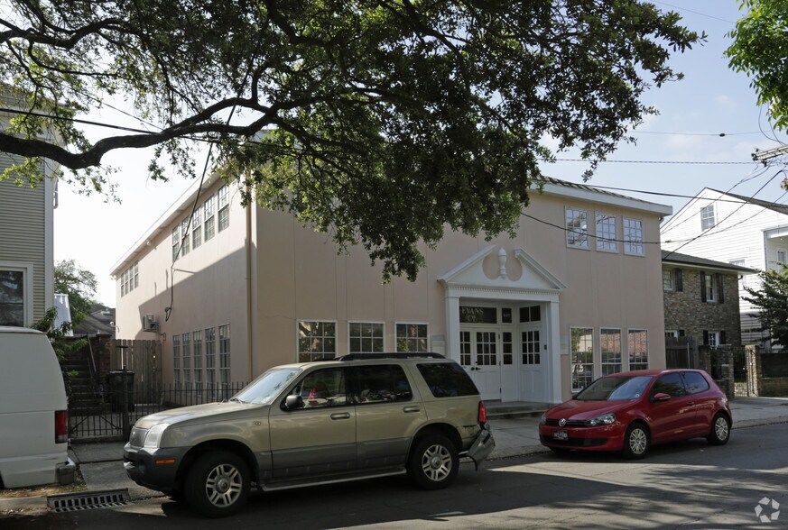 More Photos Of 629 Cherokee St, New Orleans Office For Lease