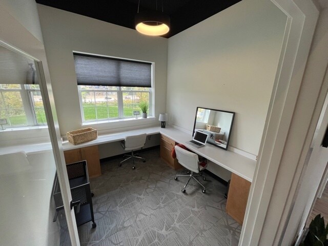 More Photos Of 6113 Rome Cir NW, Rochester Office For Sale