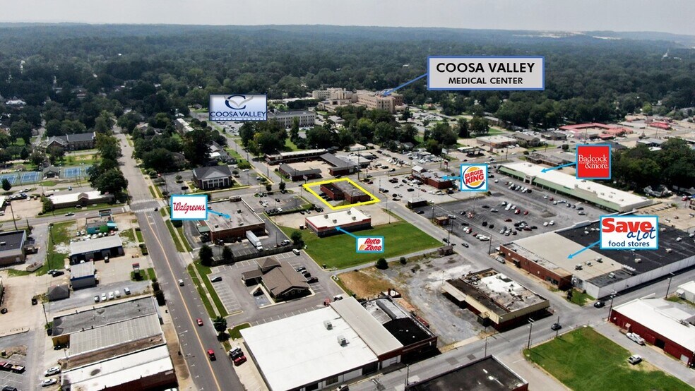 More Photos Of 112-114 Fort Williams St, Sylacauga Storefront Retail Office For Lease
