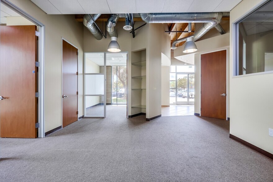 More Photos Of 16520 Bake Pky, Irvine Office For Lease