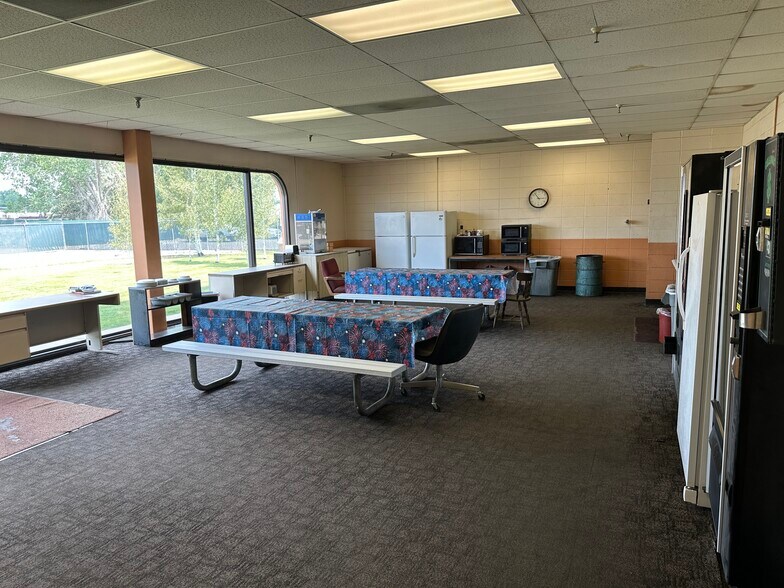 More Photos Of 2524 Foresight Cir E, Grand Junction Manufacturing For Sale