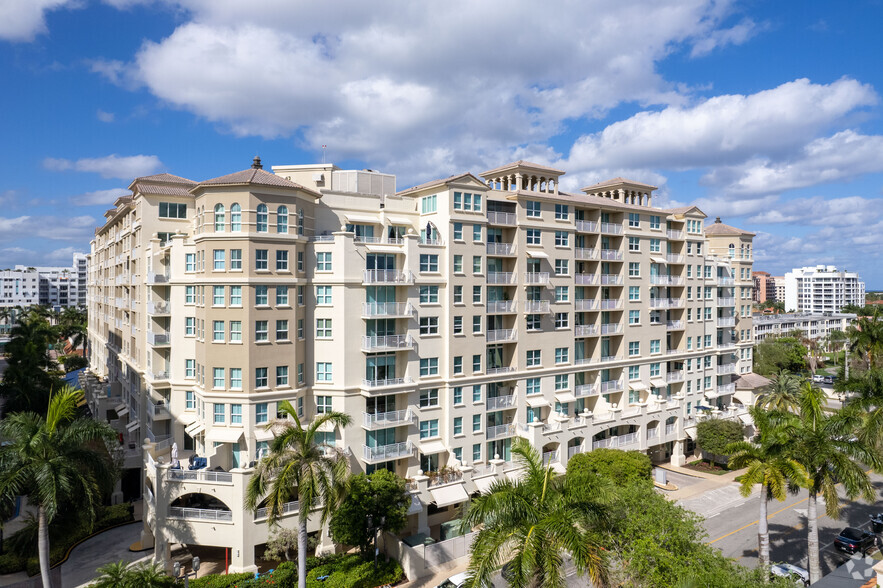 Primary Photo Of 99 SE Mizner Blvd, Boca Raton Apartments For Lease