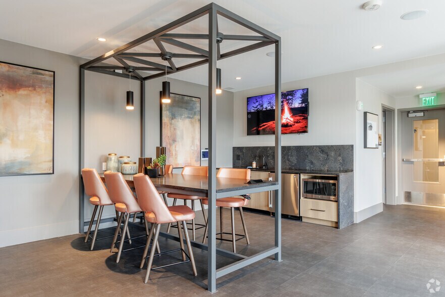 More Photos Of 4150 Jason St, Denver Apartments For Lease