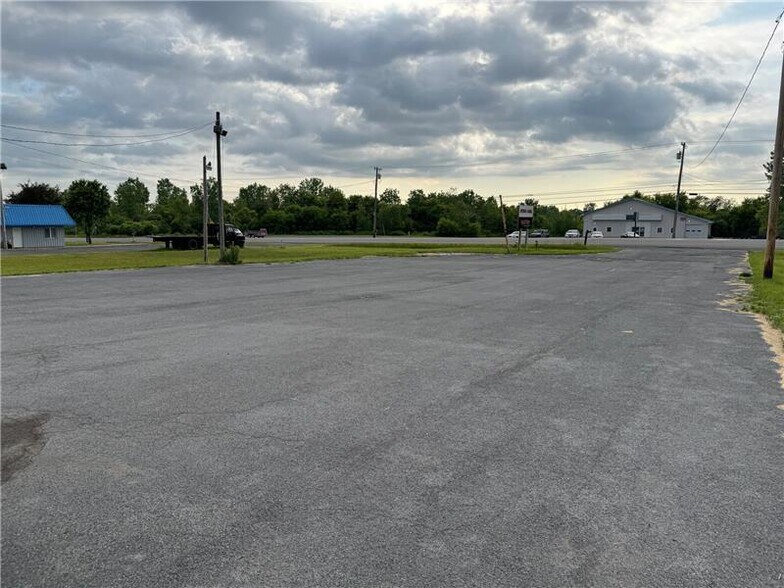 More Photos Of 22252 Us-11, Watertown Freestanding For Sale