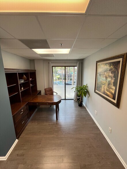 More Photos Of 701 Market St, Saint Augustine Loft Creative Space For Sale