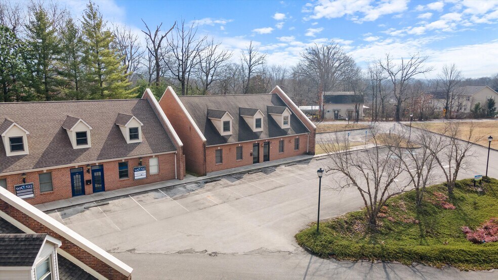 More Photos Of 114 Parliament Dr, Maryville Medical For Sale