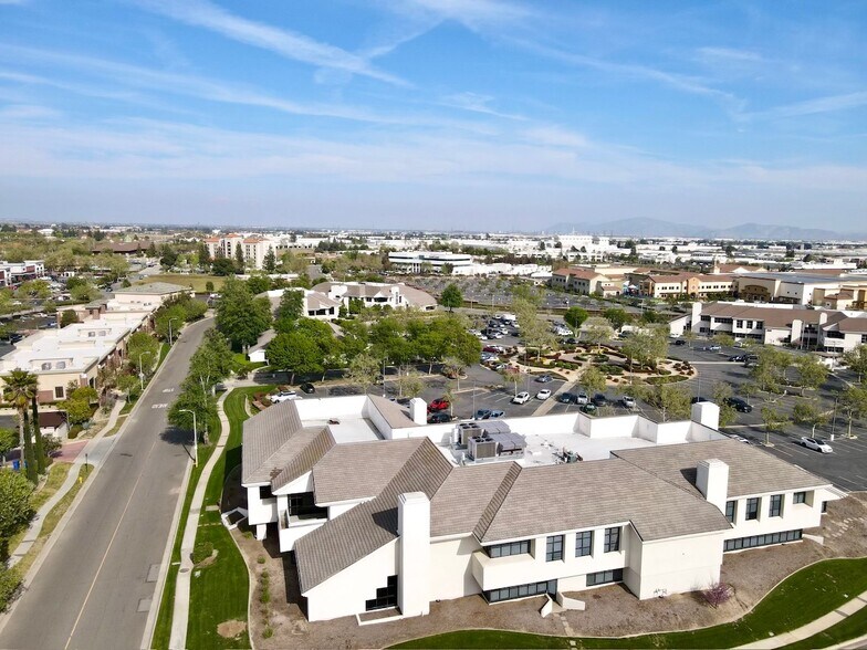 More Photos Of 10737 Laurel St, Rancho Cucamonga Medical For Sale