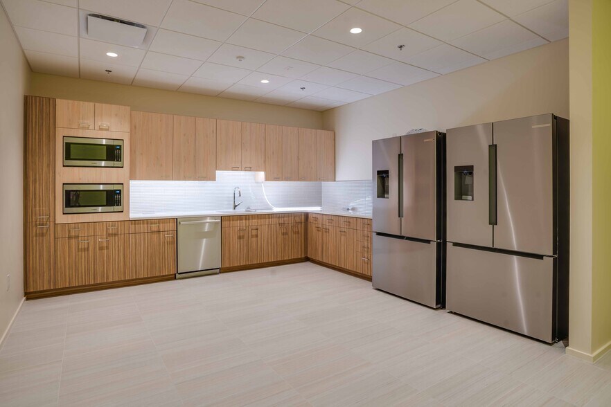 More Photos Of 215 S Monroe St, Tallahassee Office For Lease