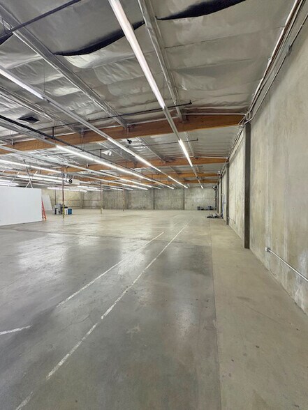 More Photos Of 3321 Industrial Dr, Santa Rosa Warehouse For Sale