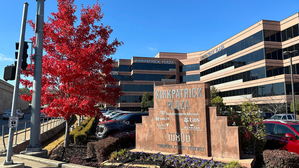 Primary Photo Of 10800 Financial Centre Pkwy, Little Rock Office For Sale