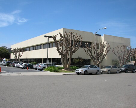 More Photos Of 1305-1310 Union Plaza Ct, Oceanside Office For Lease
