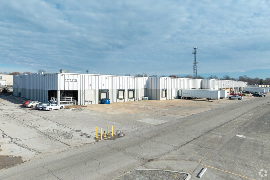 Primary Photo Of 8449-8495 Mid County Industrial Dr, Vinita Park Warehouse For Lease
