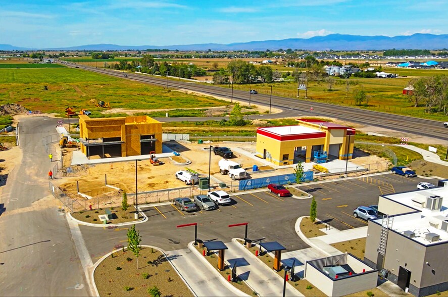 More Photos Of 1522 E Deer Flat Rd, Kuna Restaurant For Lease