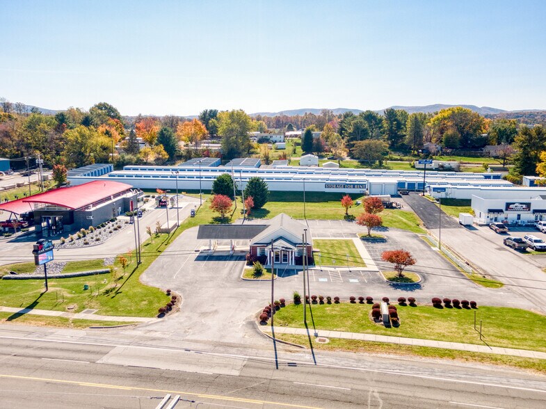 More Photos Of 2145 Roanoke St SE, Christiansburg Bank For Sale