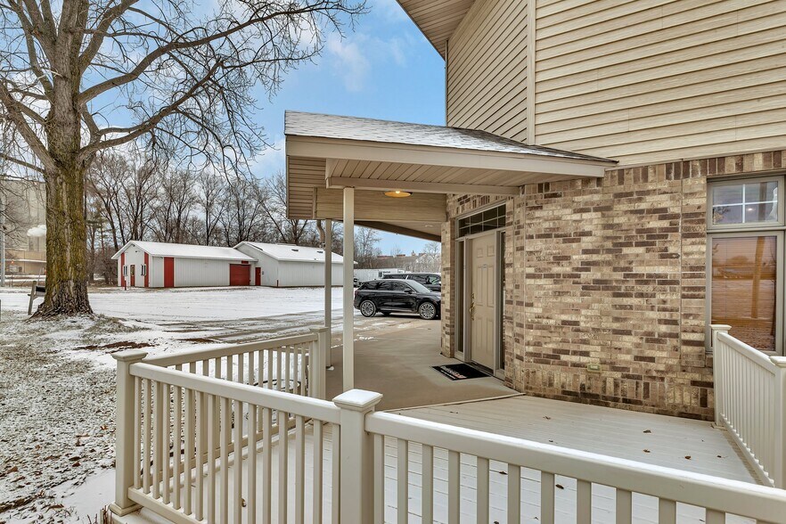 More Photos Of 6225 Lark Rd NW, Sauk Rapids Warehouse For Lease