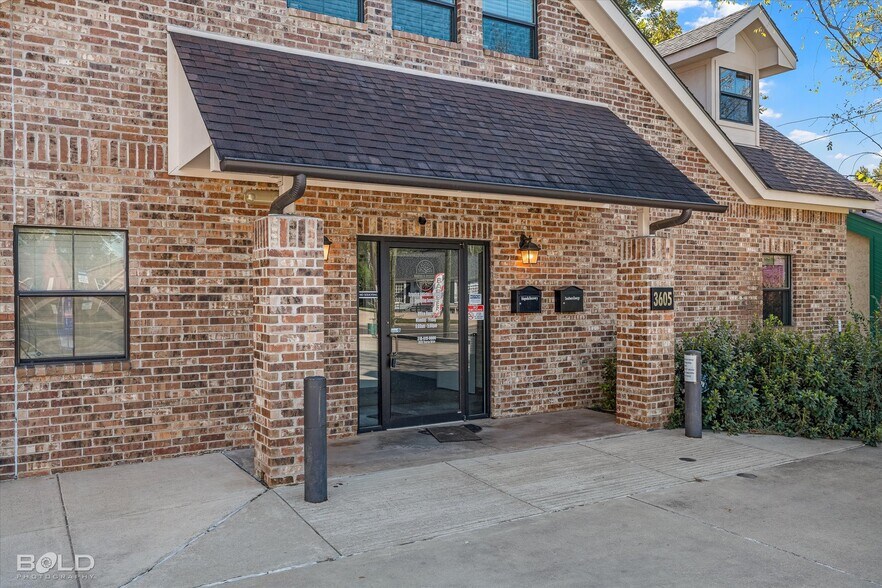 More Photos Of 3605 Youree Dr, Shreveport Office For Sale