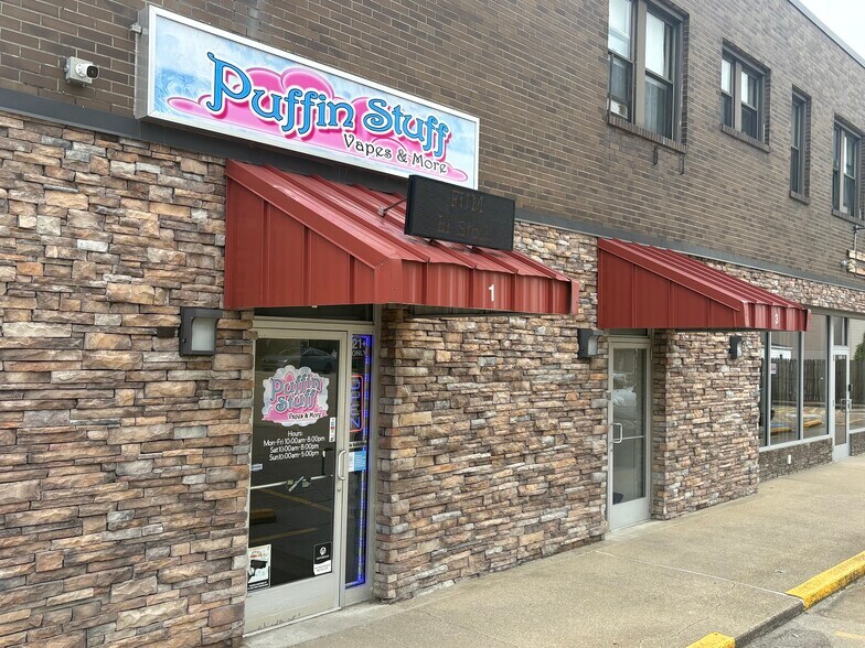More Photos Of 1-7 S Mount Vernon Ave, Uniontown Storefront Retail Residential For Sale