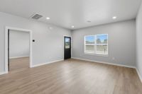 More Photos Of 3611 & 3613 Frontier Avenue, Ponca City Specialty For Sale