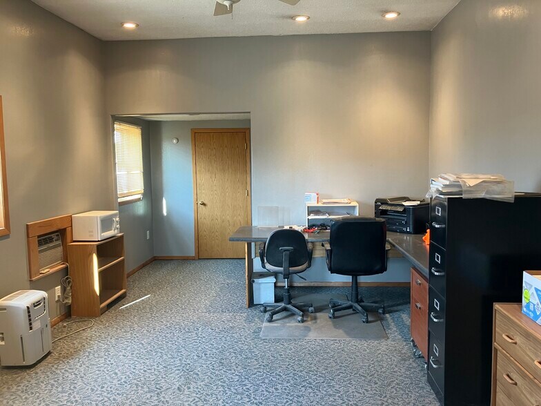 More Photos Of 1408 W 8th Ave, Mitchell Industrial For Sale