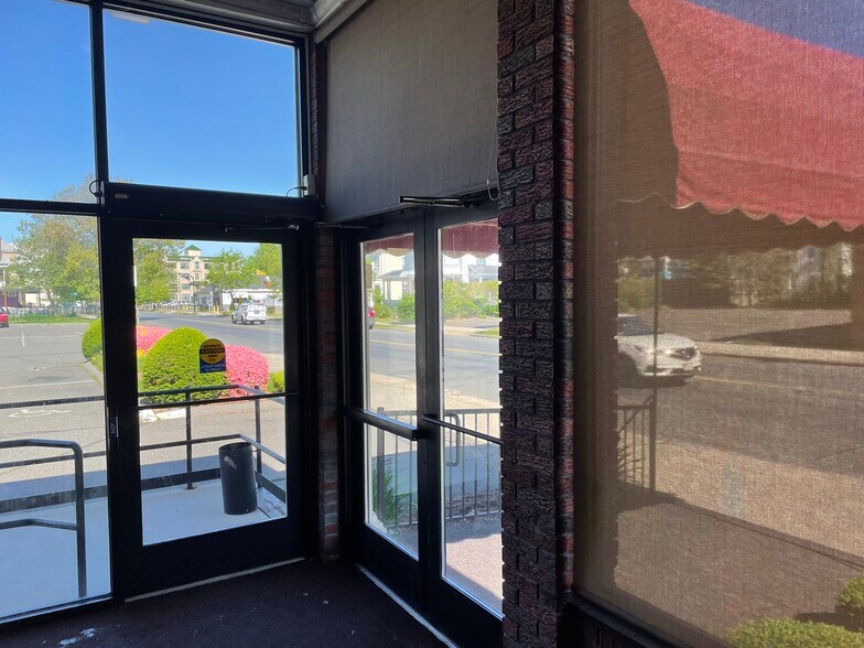 More Photos Of 494 Belmont Ave, Springfield Funeral Home For Sale