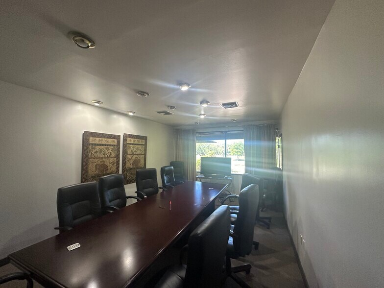 More Photos Of 601 N New York Ave, Winter Park Office For Lease