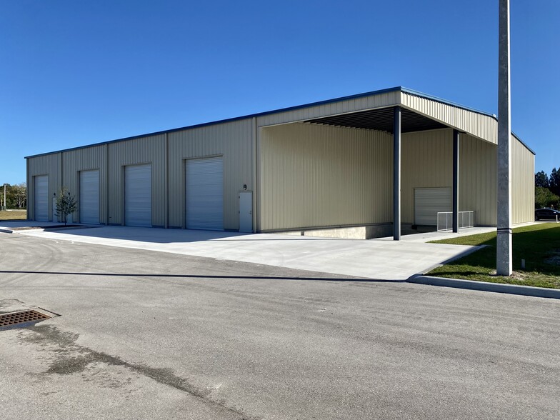 More Photos Of 5265 45th St, Vero Beach Unknown For Lease