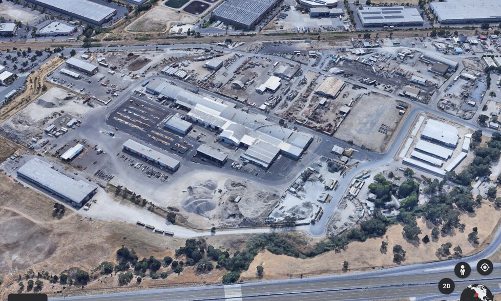 More Photos Of 5900 Pruitt Ave, Windsor Warehouse For Lease