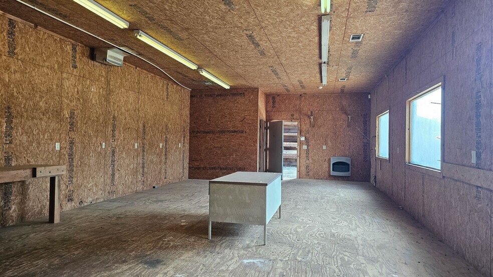More Photos Of 5987 Highway 441, Wiley Storefront Retail Office For Sale