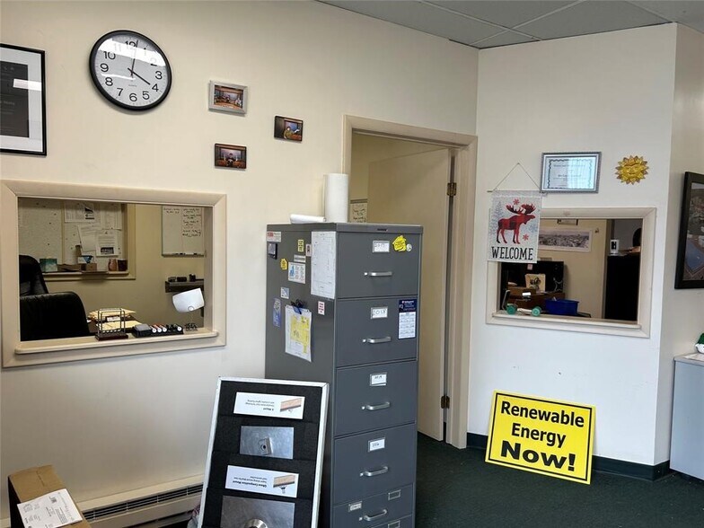 More Photos Of 300 North St, Endicott Warehouse For Sale