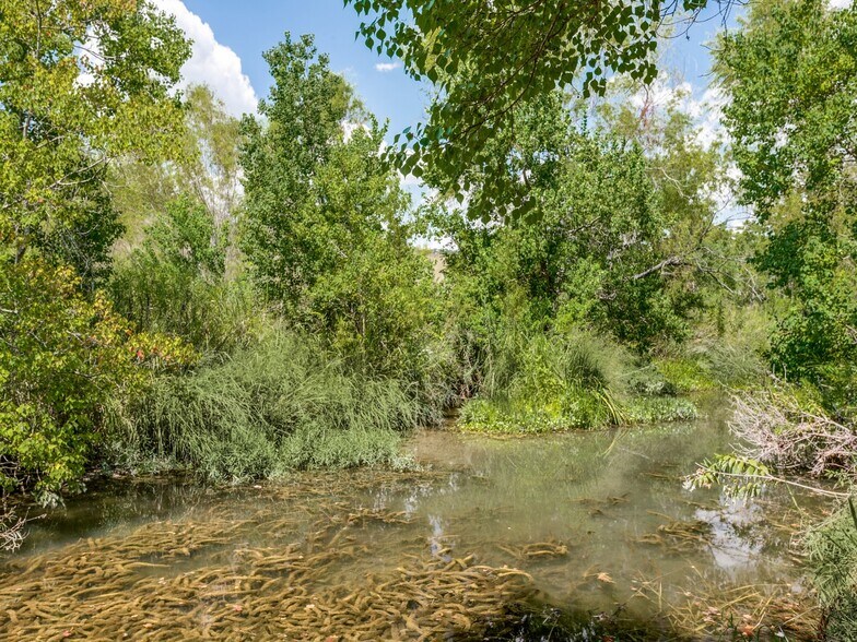 More Photos Of 536 S School St, Boerne Land For Sale