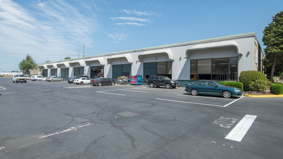 More Photos Of 3571-3599 NW Yeon Ave, Portland Unknown For Lease