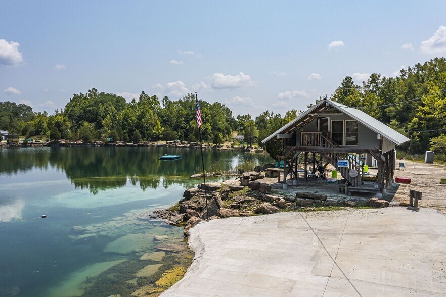 More Photos Of 2201 Fendley Mill Rd, La Grange Specialty For Sale