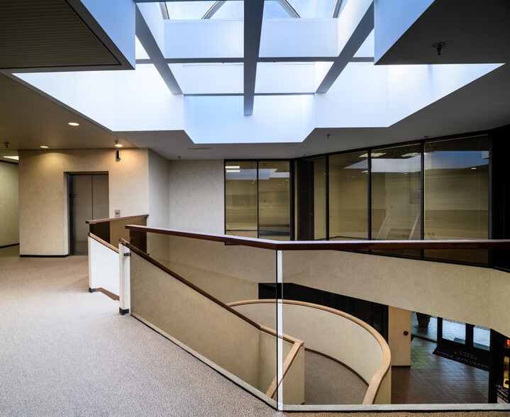 More Photos Of 9810 FM 1960 Bypass Rd W, Humble Unknown For Lease