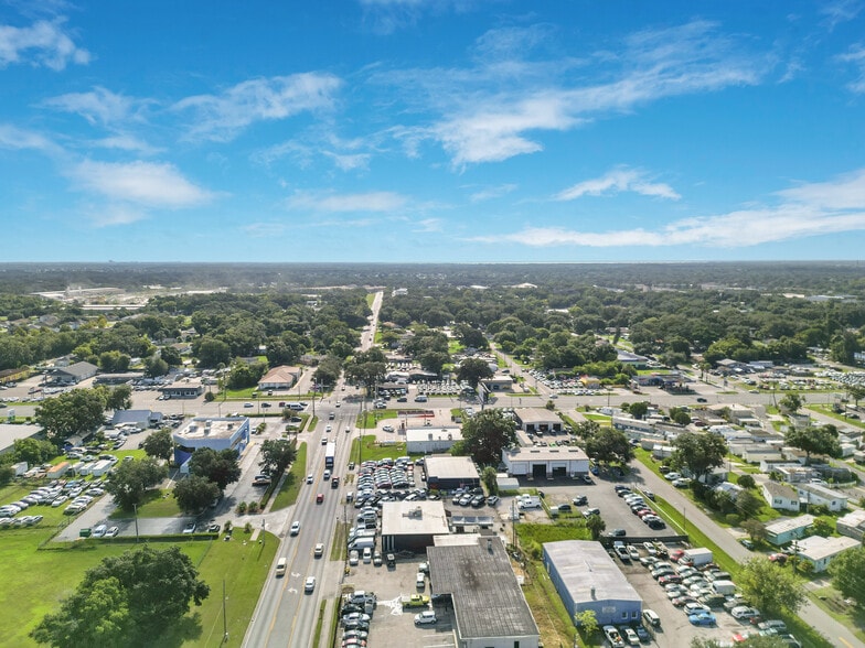 More Photos Of 120 W Carroll St, Kissimmee Industrial For Sale