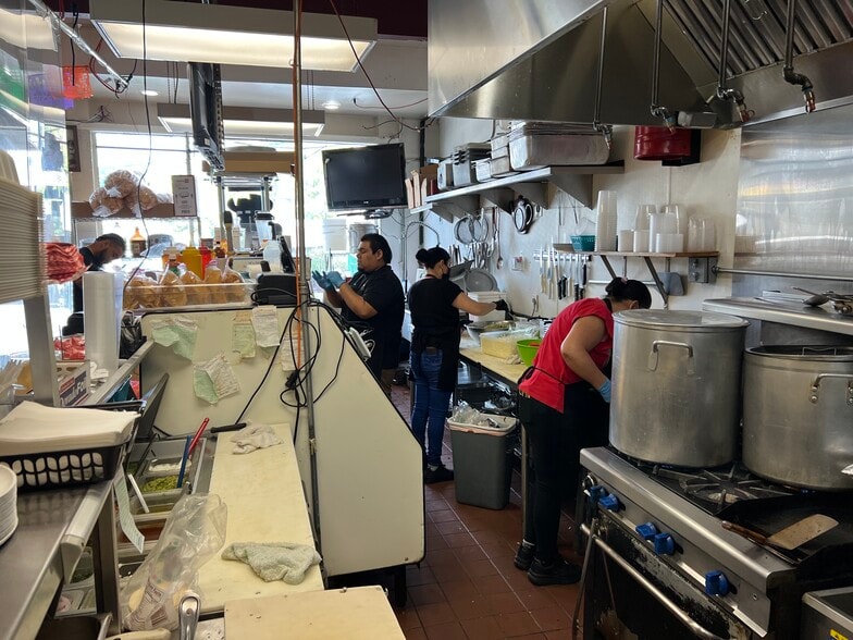 More Photos Of 3830 Pacheco Blvd, Martinez Auto Repair For Lease