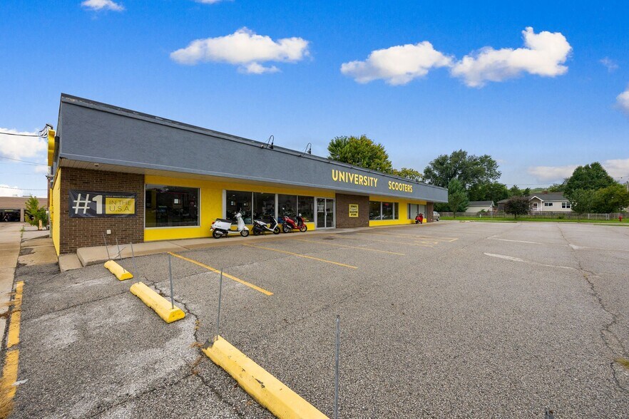 More Photos Of , Iowa City General Retail For Sale