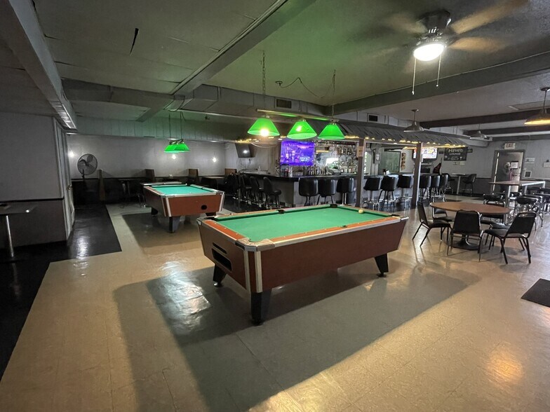More Photos Of 12550 Airport Hwy, Swanton Bar For Sale