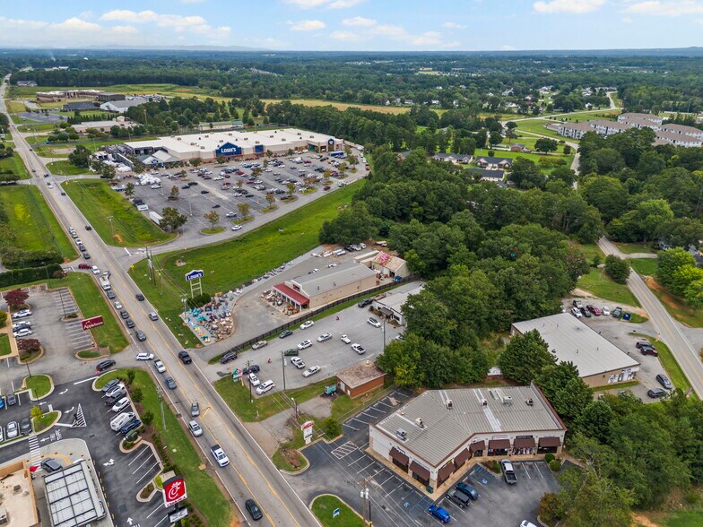 More Photos Of 118 Rainbow Lake Rd, Boiling Springs Auto Dealership For Sale