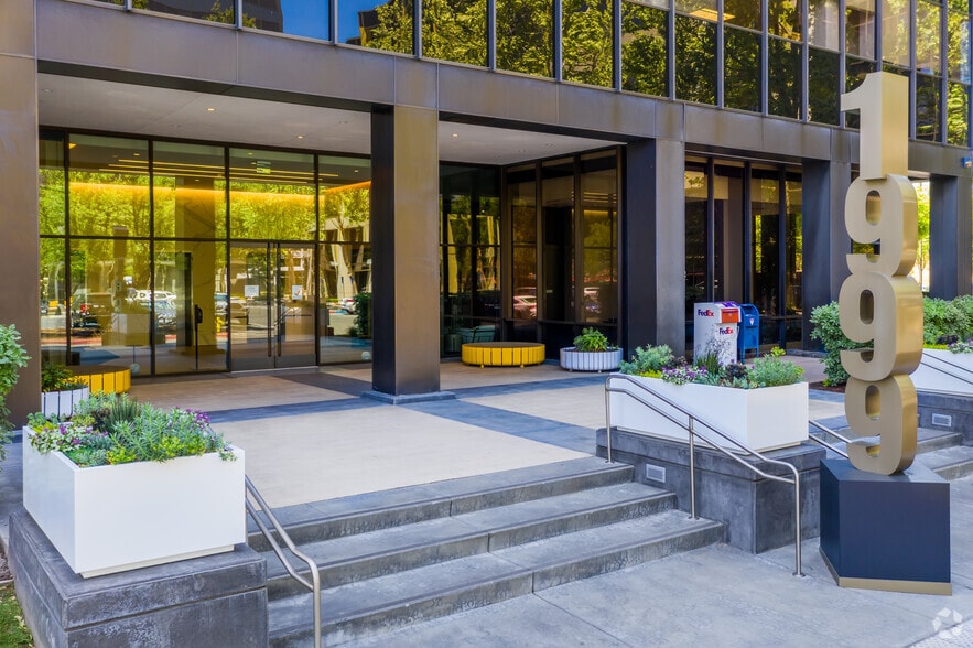More Photos Of 1999 S Bascom Ave, Campbell Office For Lease