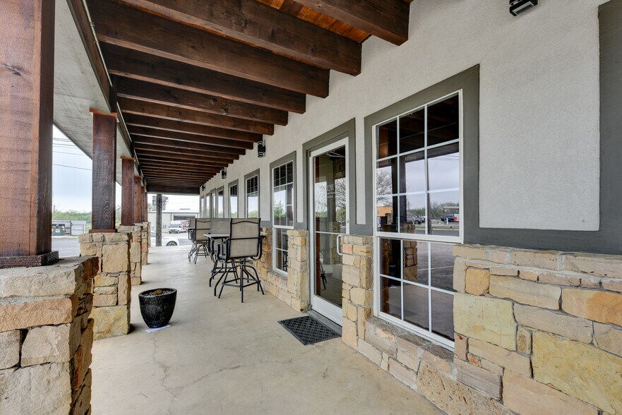 More Photos Of 5107 Monaco Cir, San Antonio Office For Sale