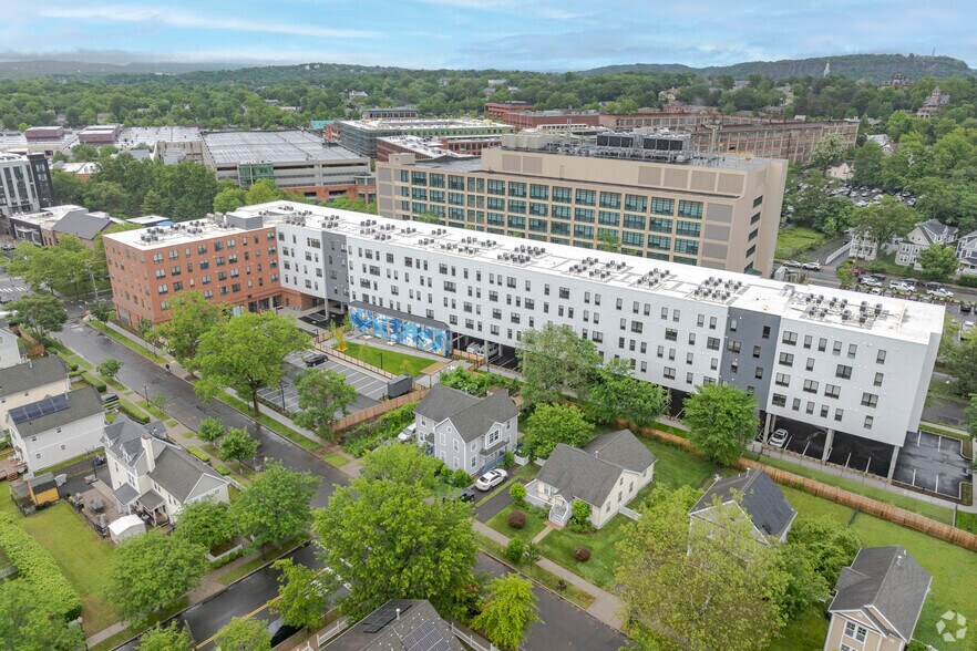 More Photos Of 222 Canal St, New Haven Apartments For Lease