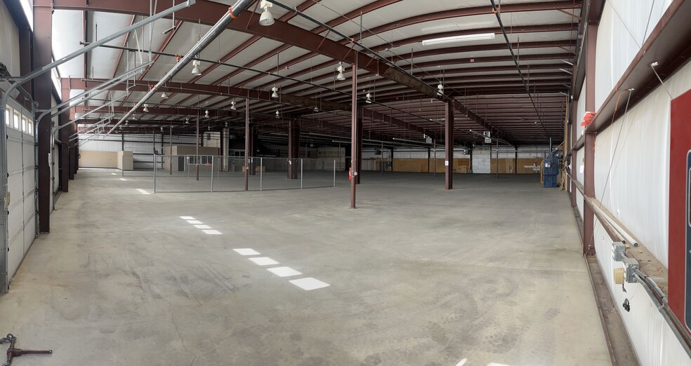 More Photos Of 4174 US 64, Kirtland Distribution For Sale