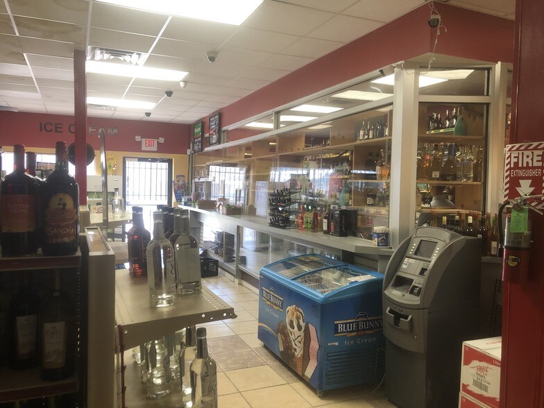 More Photos Of 7635 Ley Rd, Houston Freestanding For Sale