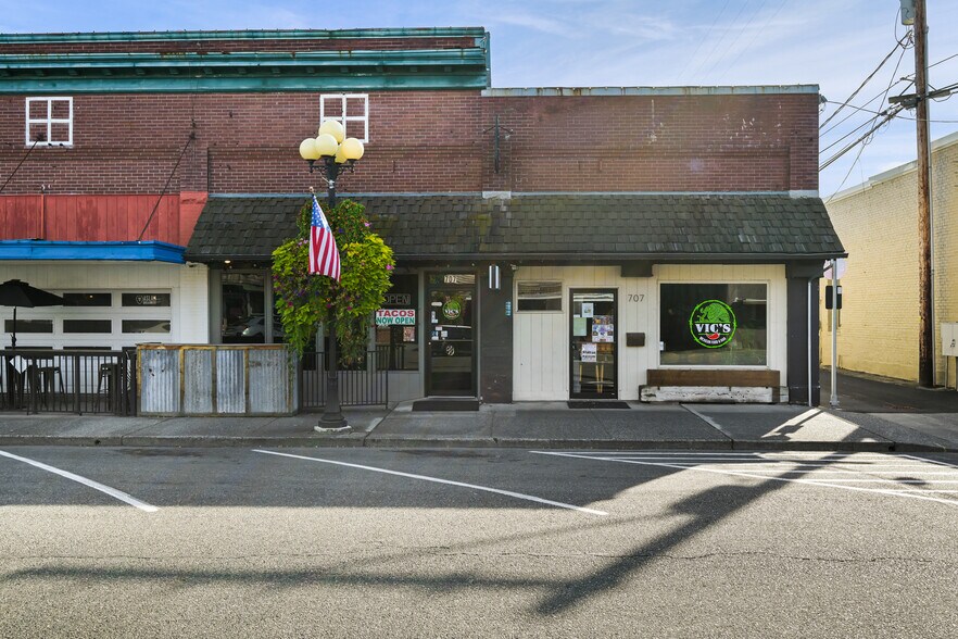 More Photos Of 205 Ferry St, Sedro Woolley General Retail For Sale