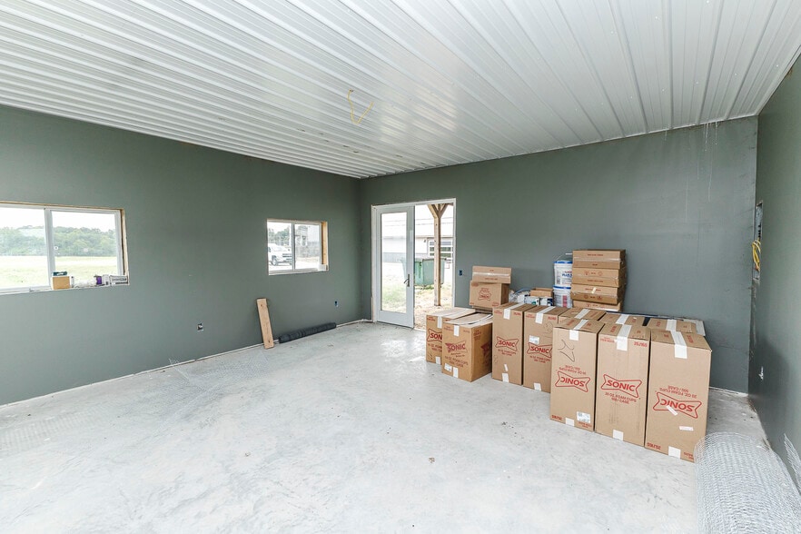 More Photos Of 1663 Georgia Rd, Humboldt Specialty For Sale