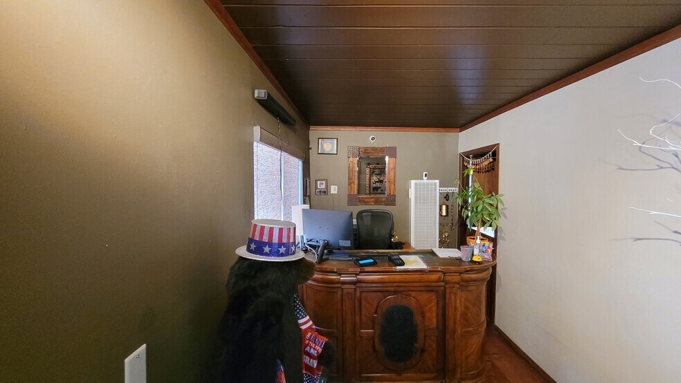 More Photos Of 42268 Moonridge Rd, Big Bear Lake Hospitality For Sale