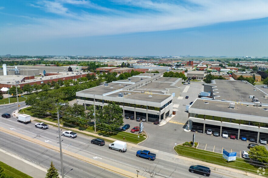 More Photos Of 6705 Tomken Rd, Mississauga Light Distribution For Lease