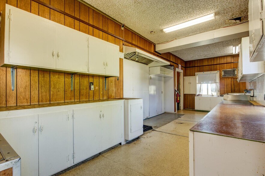 More Photos Of 7672 S Shingle Rd, Shingle Springs General Retail For Sale